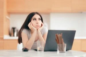 flagrant délit de procrastination